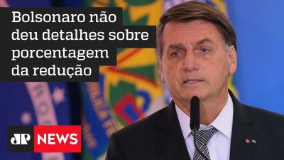 Bolsonaro diz que Petrobras deve anunciar redução no preço do combustível nesta semana