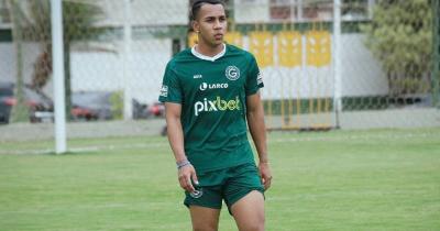 Livre no mercado, volante Breno, do Goiás, é oferecido ao Botafogo e agrada ao técnico Enderson Moreira