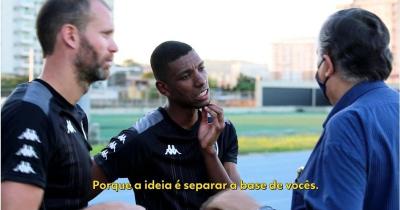 Quarto episódio de 'Acesso Total' tem negociação dos jogadores do Botafogo por 'bicho' e conversa sobre CT