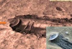 Nave alienígena pode estar enterrada em Marte, em Valles Marineris