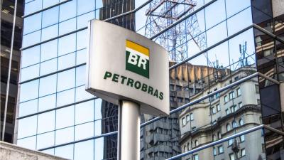 Bolsonaro diz que gostaria de se livrar da Petrobras