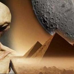 Raça alienígena colonizou o Sistema Solar e construiu Pirâmides em Marte e na Lua