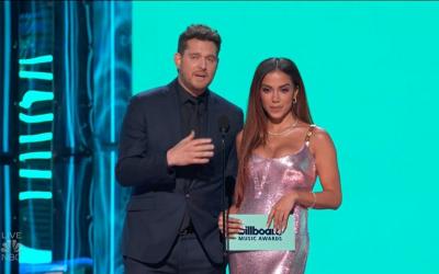 Anitta viraliza após falar várias línguas no Billboard Music Awards