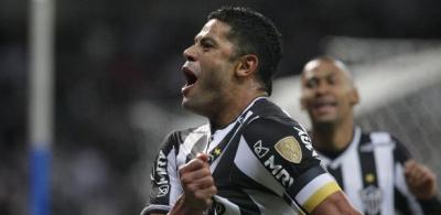Hulk brilha de novo, e Atlético-MG garante vaga nas oitavas da Libertadores