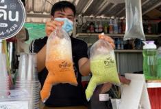 Barraca de chá tailandês se torna viral por escolha de embalagem questionável