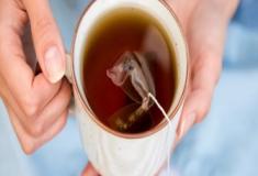 10 melhores chás para dormir e combater a insônia