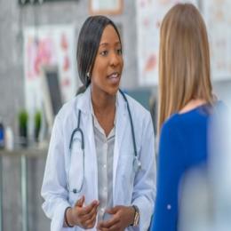 Exames periódicos e cuidados preventivos essenciais para reforçar a saúde da mulher