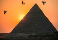 Arqueólogos descobrem múmias na pirâmide de uma rainha misteriosa
