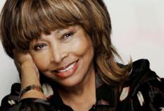 82 anos marcados por abuso, sucesso e glória - Tina Turner