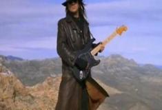 7 momentos épicos de solos de guitarra em videoclipes