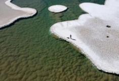 Mundo perdido de lagoas cheias de micróbios descoberto no deserto do Atacama