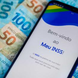 INSS começa a pagar aposentadorias com reajuste no dia 25