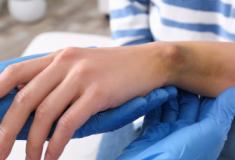 Médico sensibiliza: Leucemia pode se ver nas mãos
