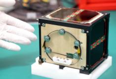 Japão está mais perto de lançar ao Espaço o primeiro satélite de madeira