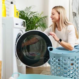 Vinagre pode substituir produtos de limpeza e cuidar das roupas em casa