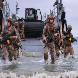 Brasil e França realizam operação militar conjunta na Ilha da Marambaia