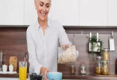 7 alimentos que ajudam a preservar a massa muscular após os 40 anos