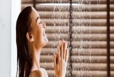 Banho quente ou frio: Qual é a melhor opção para você?
