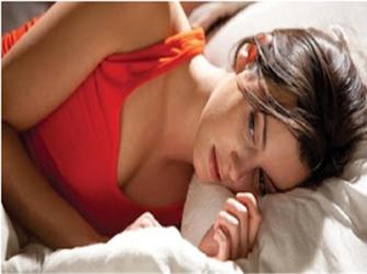 Por que dormimos mal em um local diferente?