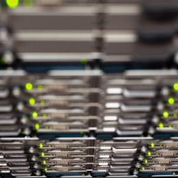 Empresas de data center no Brasil ignoram custo da água e energia