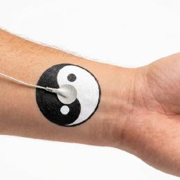 Tatuagens eletrônicas podem revolucionar as baterias em dispositivos médicos
